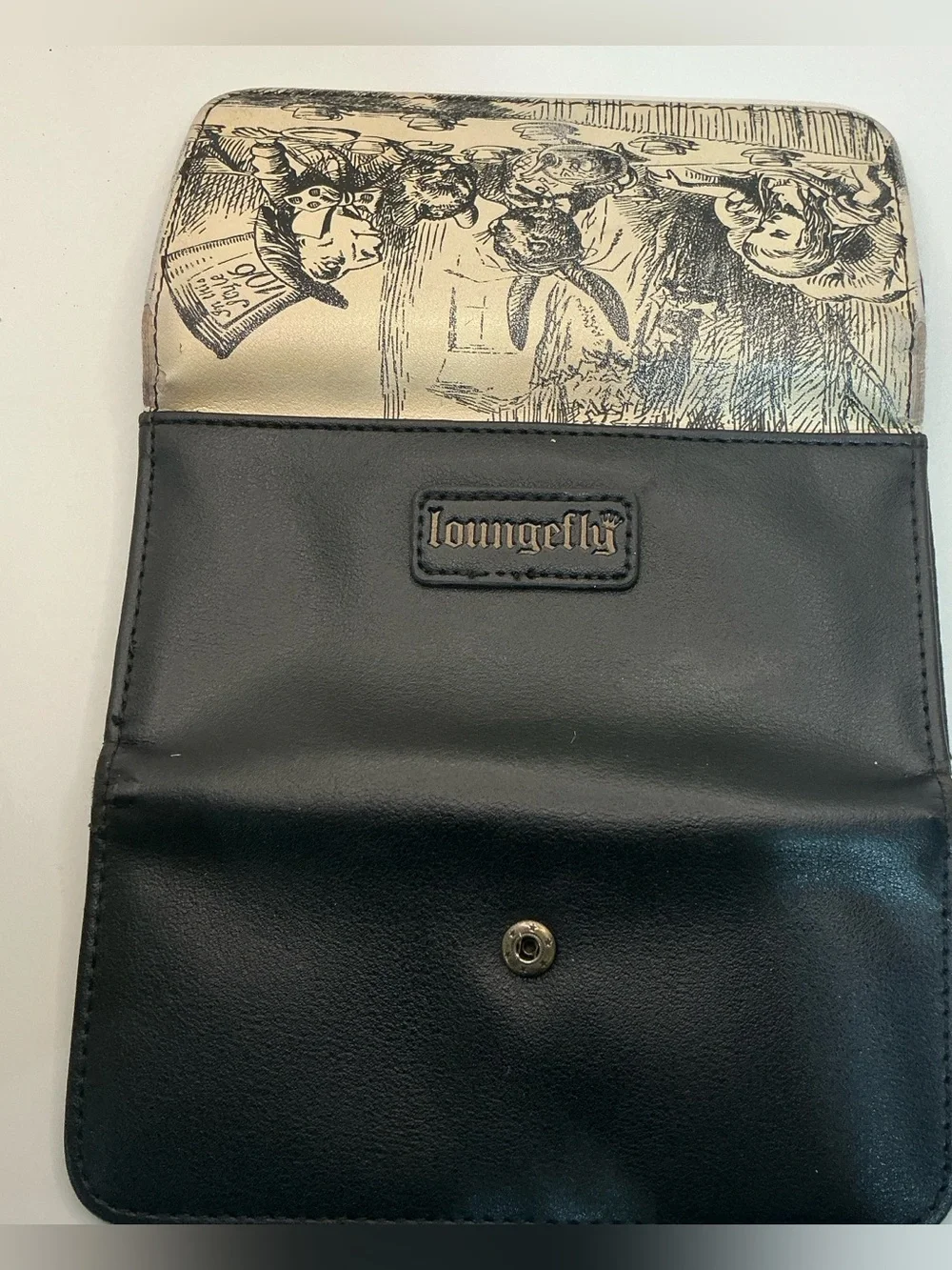 Loungefly Alice in Wonderland Wallet Black Disney Mad Hatter White Rabbit